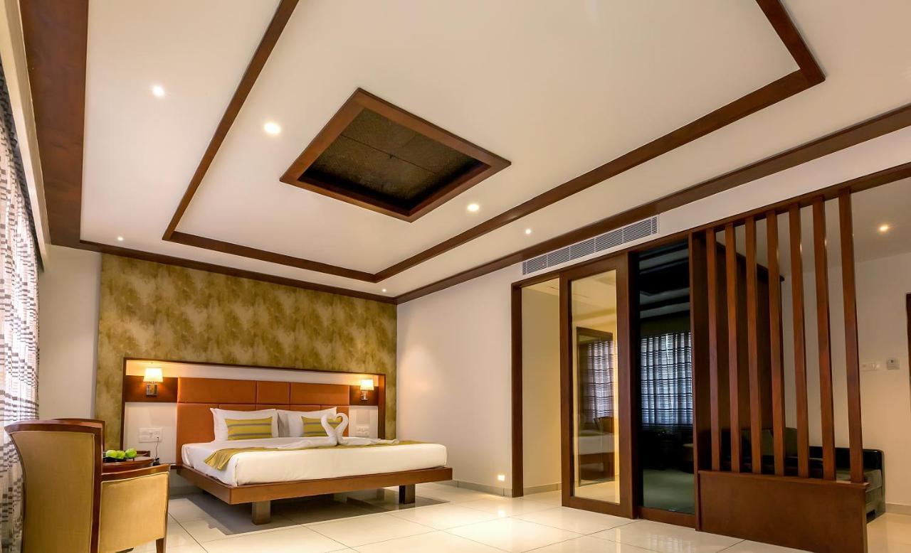 מלון Bijāpur The Fern Residency Vijayapura מראה חיצוני תמונה