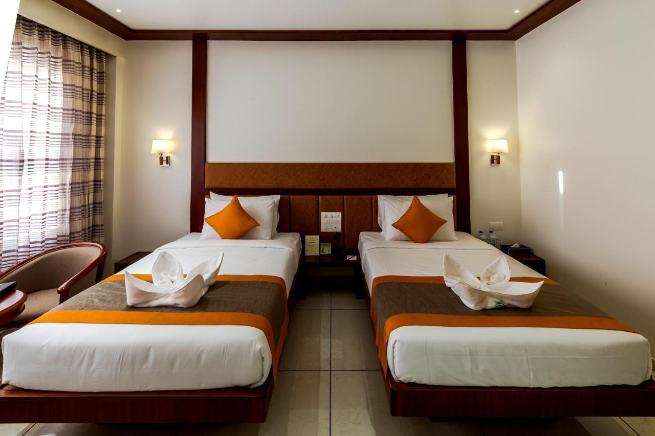 מלון Bijāpur The Fern Residency Vijayapura מראה חיצוני תמונה